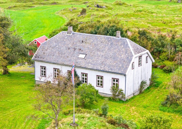 Historiske Torvastad er til salgs